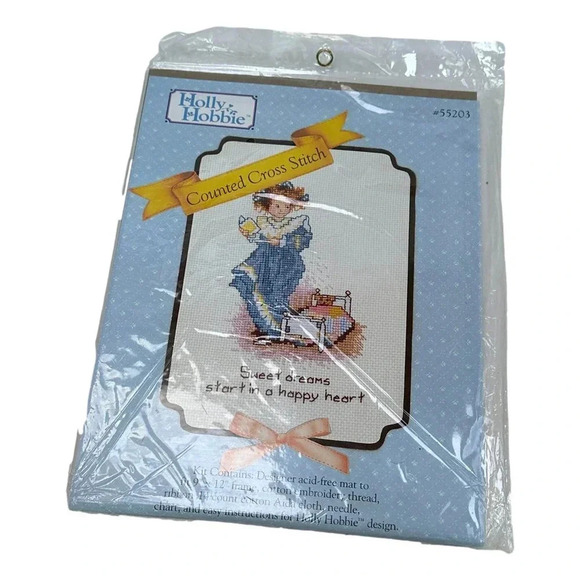 Holly  Hobbie Counted Cross Stitch Kit Sweet Dream Happy Heart Distlefink NEW - Picture 1 of 4